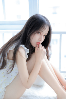 引诱我的巨乳女邻居
